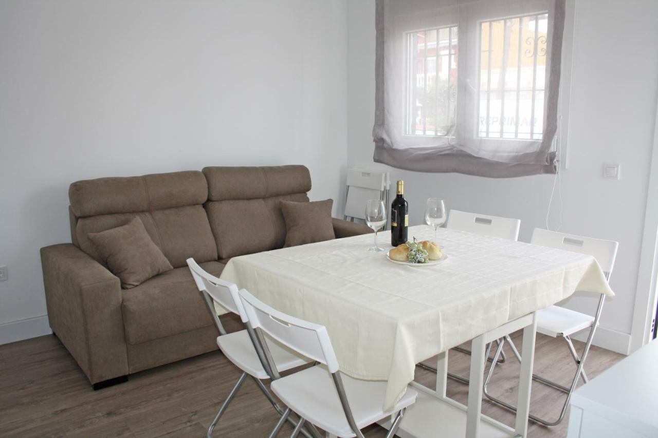 Apartamentos Angelita Plaza Beach 말라가 외부 사진